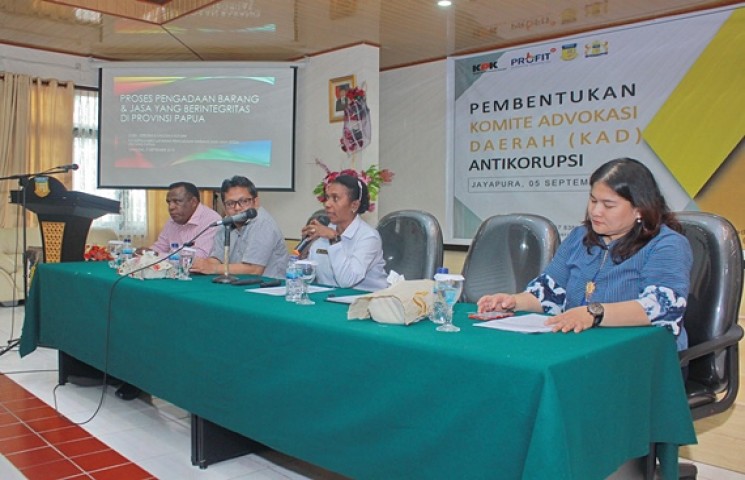  Plt Kepala Biro Pengadaan hadiri Komite Advokat Nasional 